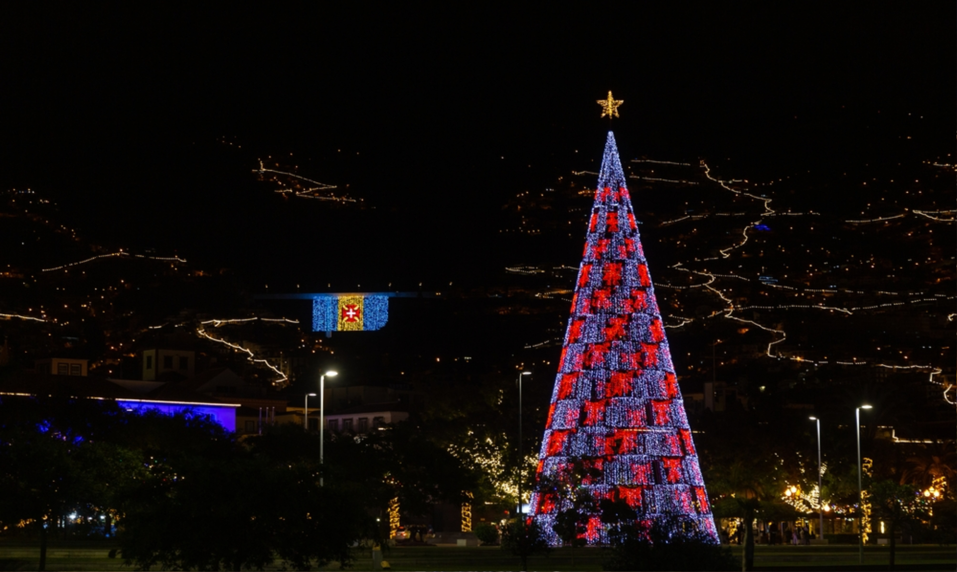 Discover Christmas and New Year's Eve in Madeira with Akirent
