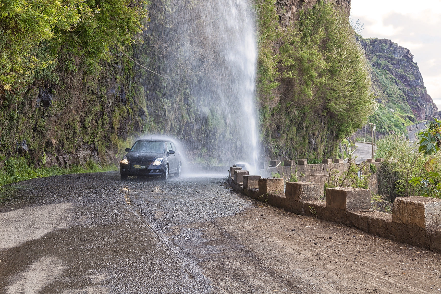 Akirent: Discover Madeira Island with Comfort and Flexibility