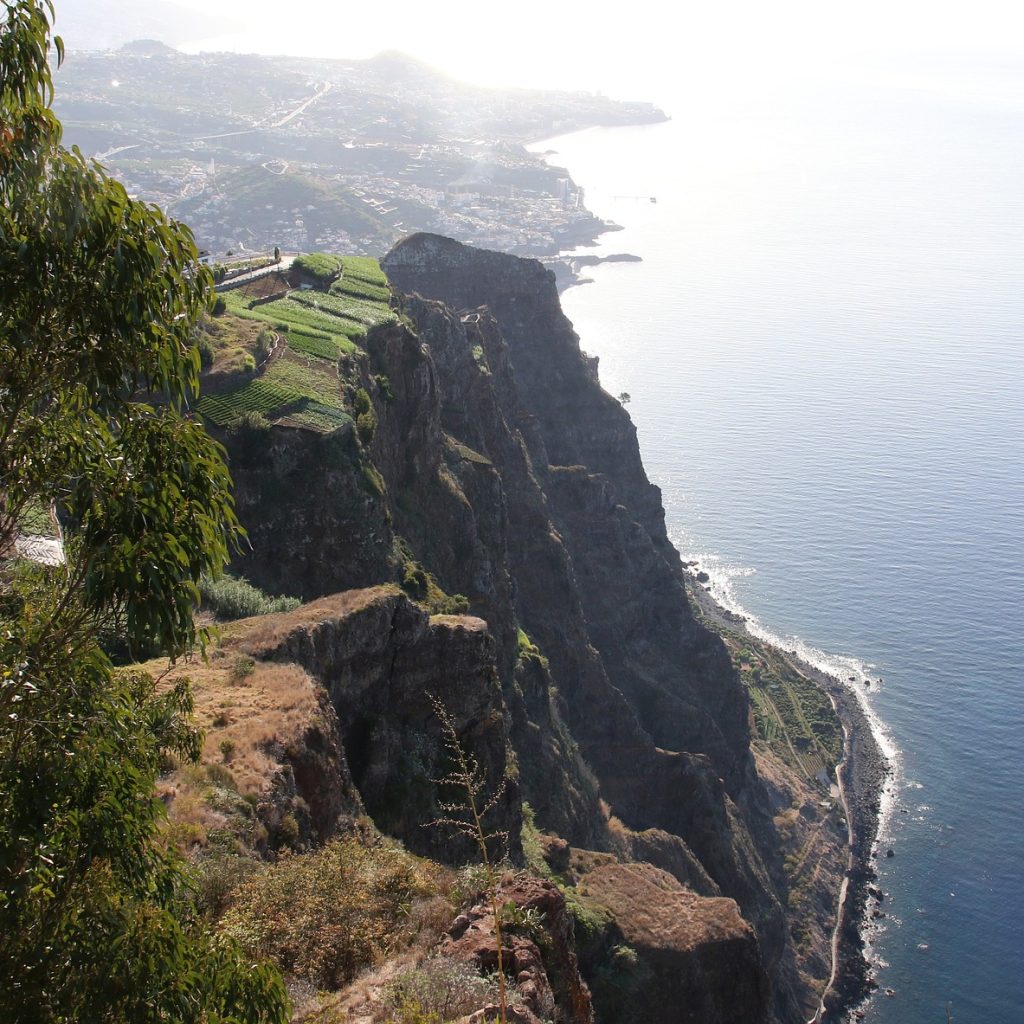 How to easily get to Cabo Girão in Câmara de Lobos